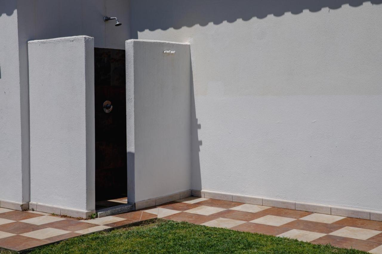 Le Residenze Di Baia Sant'Anna Villa Tanaunella Eksteriør billede